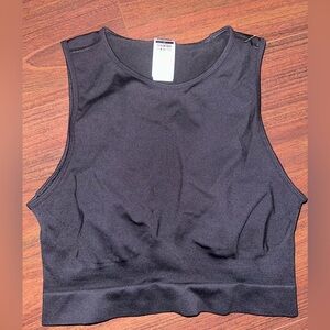 Gymshark crop open back tank XL